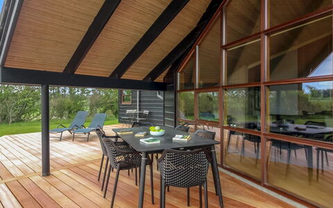 Harri - 850M from the Sea: House, Home, Door, Roof, Cottage, Estate, Garden, Shade, Siding, Yard