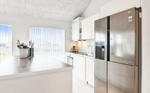 Edgar - 1.5Km from the Sea: Kitchen, Interior Design, Flooring, Kitchen Appliance, Countertop, Ceiling, Floor, Wood, Major Appliance, Furniture