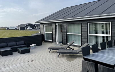 Dwerg - 1.5Km from the Sea
