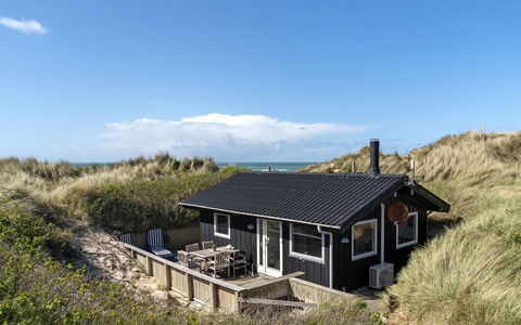 Abbie - 10M from the Sea: Wood, Flooring, Interior Design, Floor, Furniture, Wood Flooring, Room, Ceiling, Wood Stain, Hardwood