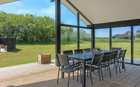 Amitola - 700M from the Sea: Wood, Porch, Flooring, Ceiling, Floor, Furniture, Shade, Deck, Chair, Hardwood