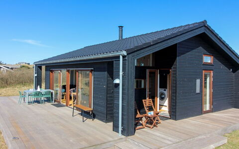 Tuire - 250M from the Sea: Wood, Cottage, Roof, Plank, Siding, Hardwood, Shed, Garden Buildings, Log Cabin, Wood Stain