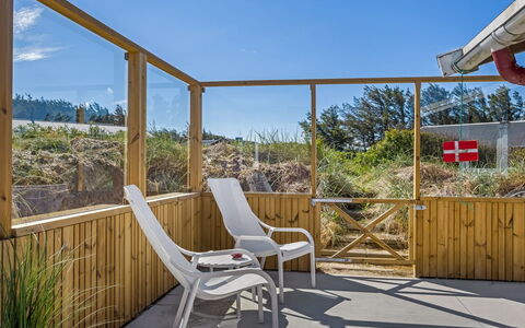 Marius - 200M from the Sea: Wood, Porch, Wood Stain, Deck, Hardwood, Handrail, Fence, Plank, Shade, Eco Hotel