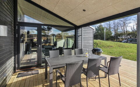 Vanamo - 300M from the Sea: Wood, Home, Porch, Deck, Hardwood, Roof, Wood Stain, Wood Flooring, Eco Hotel
