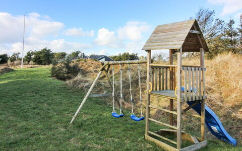 Vanamo - 300M from the Sea: Wood, Home, Porch, Deck, Hardwood, Roof, Wood Stain, Wood Flooring, Eco Hotel