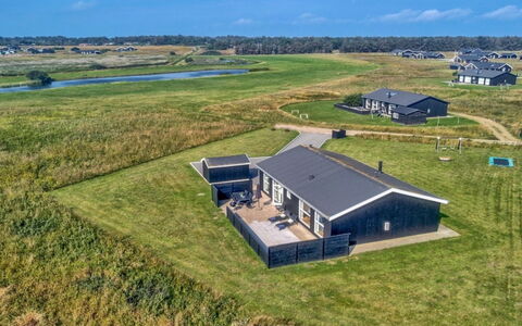 Siger - 1.6Km from the Sea: Wood, Home, Porch, Deck, Hardwood, Roof, Wood Stain, Wood Flooring, Eco Hotel