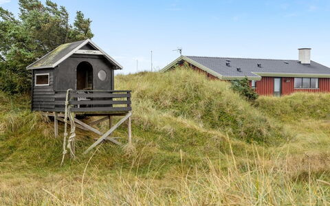 Marthine - 200M from the Sea: Wood, House, Snow, Cottage, Home, Winter, Roof, Freezing, Siding, Slope