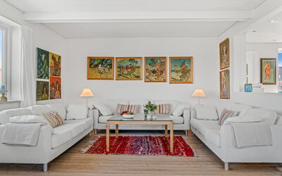 Bruse - 125M from the Sea