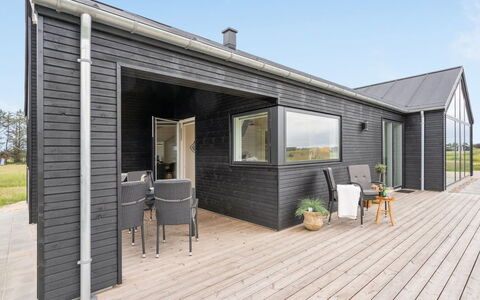 Arlina - 1.5Km from the Sea: Building, House, Wood, Home, Roof, Cottage, Residential Area, Shrub, Architecture