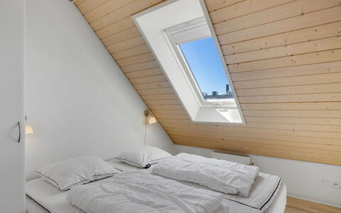 Frænde - 600M from the Sea: 
