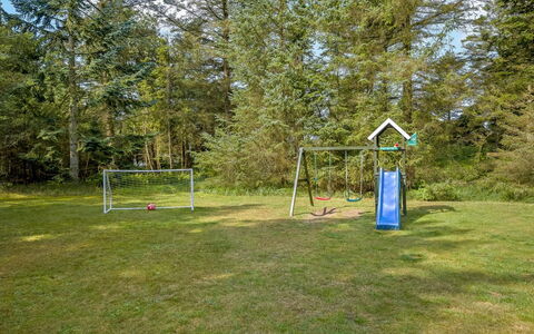 Sunneva - 1Km from the Sea: House, Home, Door, Roof, Cottage, Estate, Garden, Shade, Siding, Yard