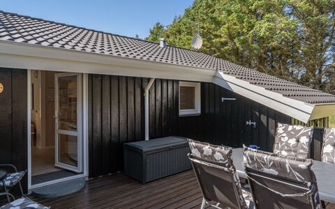 Ilka - 375M from the Sea: Residential Area, Roof, Suburb, Driveway, Estate, Chimney