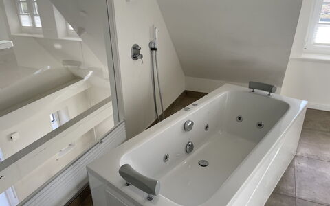 Accommodation:&nbsp;Steuerbord 102.1