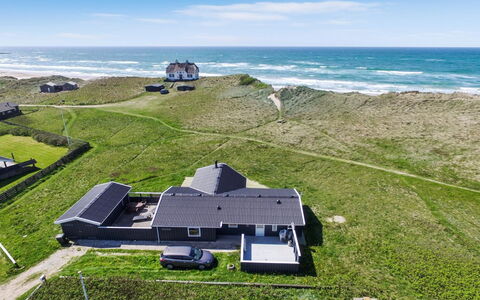 Hilka - 75M from the Sea: Building, House, Residential Area, Home, Shrub, Roof, Cottage, Estate, Garden