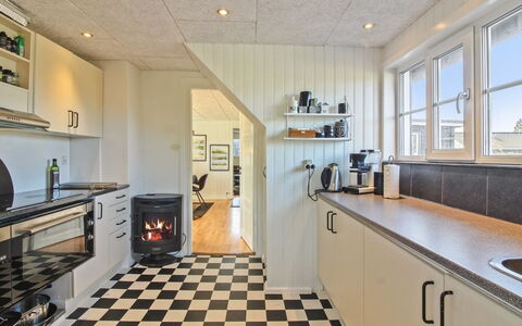Janakij - 475M from the Sea: Roof, House, Home, Cottage, Siding, Estate, Driveway, Garden Buildings, Yard, Shed