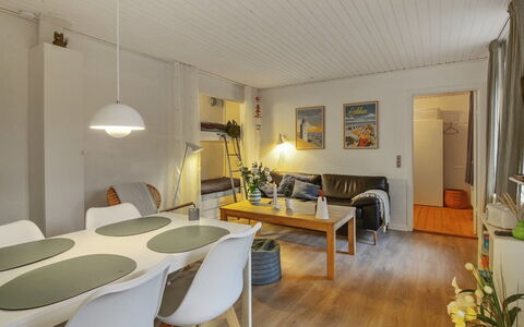 Ingert - 250M from the Sea: Interior Design, Furniture, Flooring, Wall, Couch, Floor, Ceiling, Wood, Room, Living Room