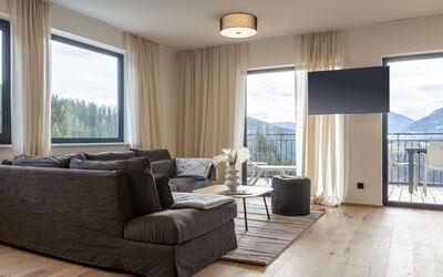 Accommodation:&nbsp;Penthouse Max. 6 P & Infinity Pool 400.6