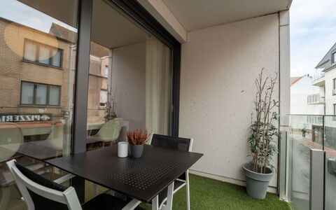 Bredene 737: Residential Area, Architecture, Apartment, Interior Design, Floor, Home, Balcony, Condominium, Shade, Glass