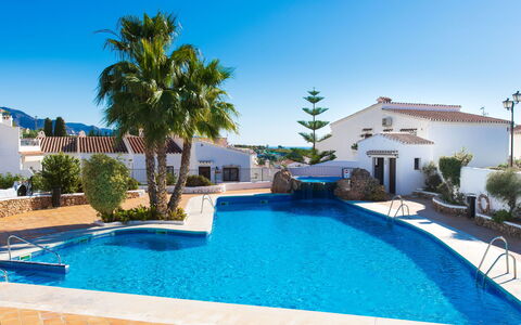 Perla del Mar: Water, Plant, Property, Sky, Swimming Pool, Azure, Tree, Building, Leisure, Residential Area