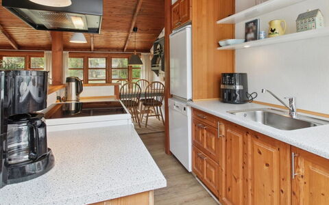 Tirsa - 3.9Km from the Sea: Kitchen, Countertop, Furniture, Cabinetry, Interior Design, Kitchen Appliance, Flooring, Wood, Major Appliance, Ceiling