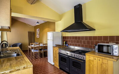 Accommodation:&nbsp;Les Huppes 105.2