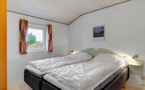 Asdis - 2.8Km from the Sea: Wood, Home, Bedroom, Bed, Cottage, Bed Frame, Ceiling, Bedding, Bed Sheet, Freezing