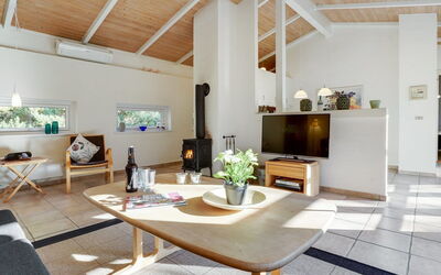 Reinbald - 1Km from the Sea