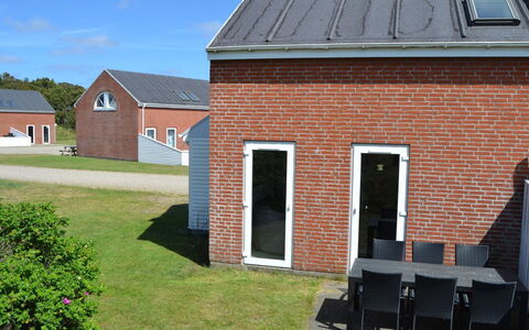 Aswith - 2.3Km from the Sea: Grass, House, Roof, Cottage, Home, Shrub, Farmhouse, Land Lot, Rural Area