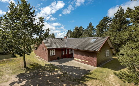 Heralda - 3.3Km from the Sea: Grass, House, Roof, Home, Cottage, Shrub, Land Lot, Rural Area, Farmhouse, Groundcover