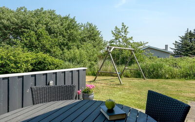 Chrisse - 550M from the Sea