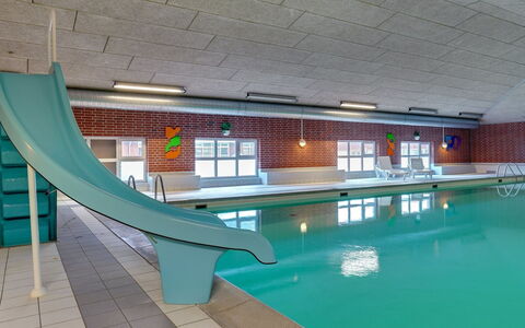 Alvild - 2.3Km from the Sea: Swimming Pool, Composite Material, Resort, Leisure Centre, Hotel, Daylighting, Tile, Thermae, Light Fixture