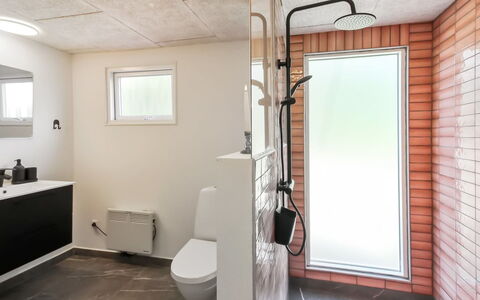 Kabbi - 2.6Km from the Sea: Building, House, Window, Home, Roof, Residential Area, Shrub, Cottage, Land Lot