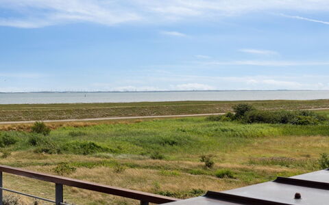 Ønd - 2.5Km from the Sea: Shrub, Urban Design, Groundcover, Brick, Apartment, Estate, Brickwork, Balcony, Landscaping