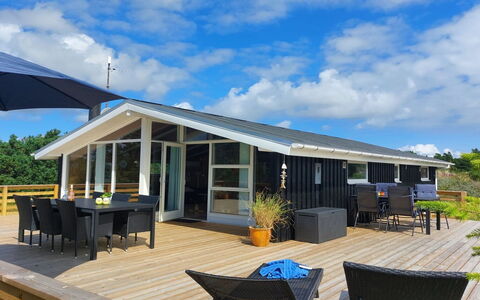 Elgin - 1.8Km from the Sea: Building, House, Window, Home, Roof, Residential Area, Shrub, Cottage, Land Lot