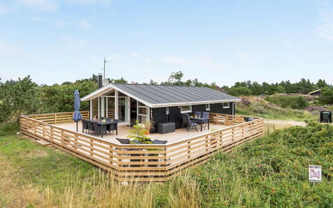 Elgin - 1.8Km from the Sea: Building, House, Window, Home, Roof, Residential Area, Shrub, Cottage, Land Lot