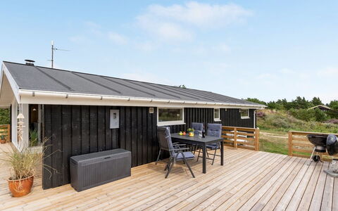 Elgin - 1.8Km from the Sea: Building, House, Window, Home, Roof, Residential Area, Shrub, Cottage, Land Lot