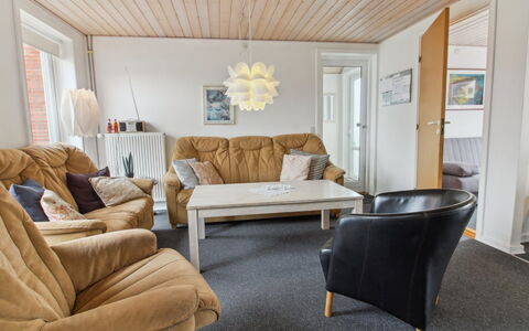 Alfa - 2.3Km from the Sea: Apartment, Shade, Balcony, Chair, Fence, Outdoor Furniture, Aluminium, Artificial Turf