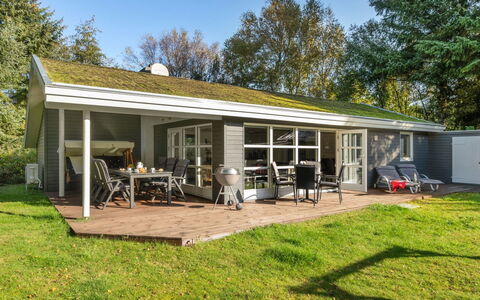 Dorete - 2.2Km from the Sea: 