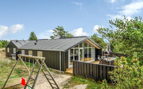 Lav - 3.8Km from the Sea: Roof, House, Residential Area, Home, Estate, Cottage, Design