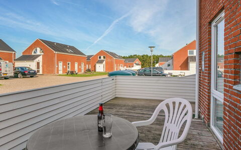 Ginger - 2.3Km from the Sea: Grass, House, Roof, Cottage, Home, Shrub, Farmhouse, Land Lot, Rural Area