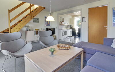 Edeltraud - 2.3Km from the Sea