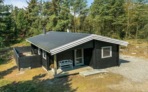 Herborg - 1Km from the Sea: Roof, House, Residential Area, Home, Estate, Cottage, Design