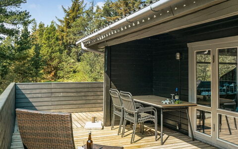 Herborg - 1Km from the Sea: Roof, House, Residential Area, Home, Estate, Cottage, Design