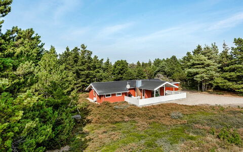 Gabriela - 1Km from the Sea: Building, House, Window, Home, Roof, Residential Area, Shrub, Cottage, Land Lot