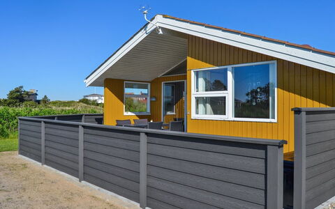 Elsbeth - 500M from the Sea: Thatching, Cottage, House, Roof, Home, Farmhouse, Hut, Estate, Village