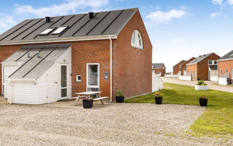 Ameli - 2.3Km from the Sea: Building, House, Window, Home, Roof, Residential Area, Shrub, Cottage, Land Lot