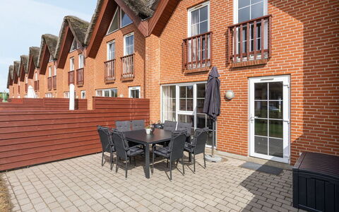 Perttu - 3.5Km from the Sea: Flooring, Floor, Ceiling, Interior Design, Countertop, Kitchen, Cabinetry, Room, Major Appliance, Light Fixture