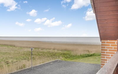 Perttu - 3.5Km from the Sea