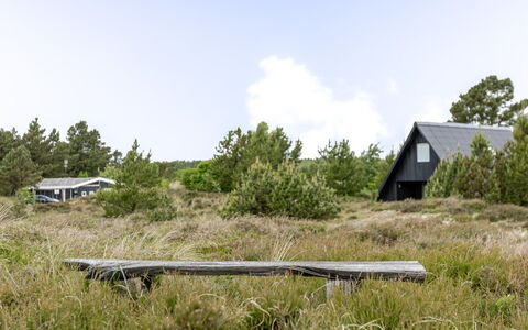 Andriette - 4.5Km from the Sea: Shrub, Urban Design, Groundcover, Brick, Apartment, Estate, Brickwork, Balcony, Landscaping