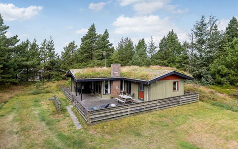 Falki - 2.5Km from the Sea: Building, House, Window, Home, Roof, Residential Area, Shrub, Cottage, Land Lot
